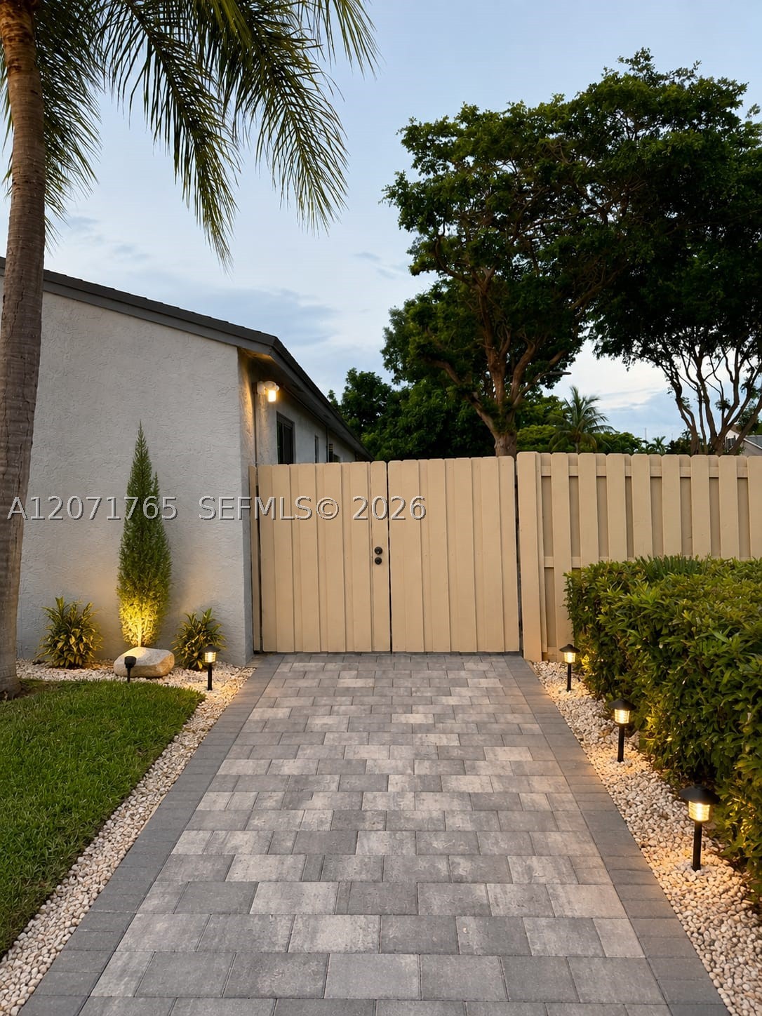 Hialeah photo 4