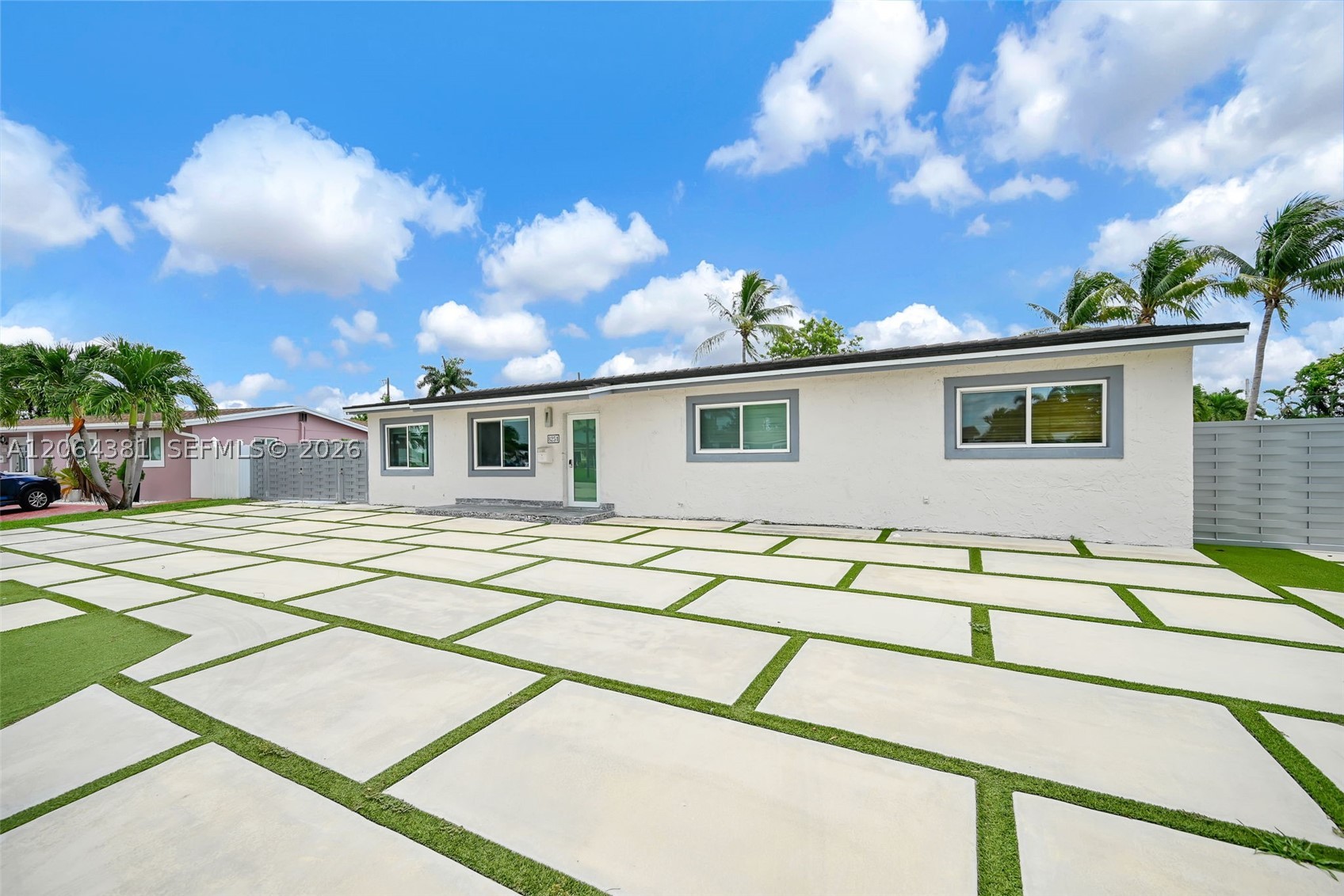Hialeah photo 4