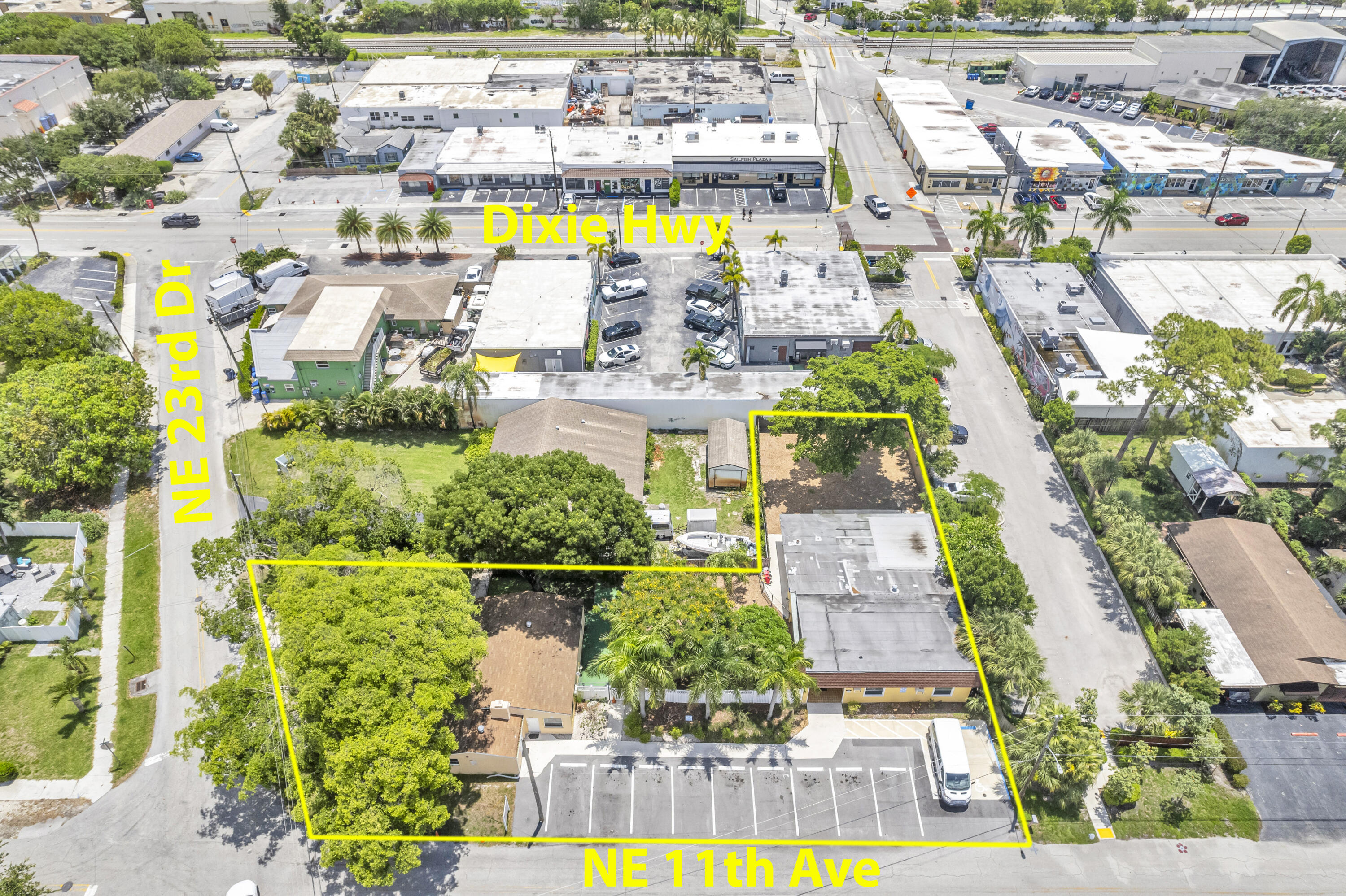 Wilton Manors photo 2
