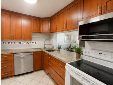 Hallandale Beach photo 5