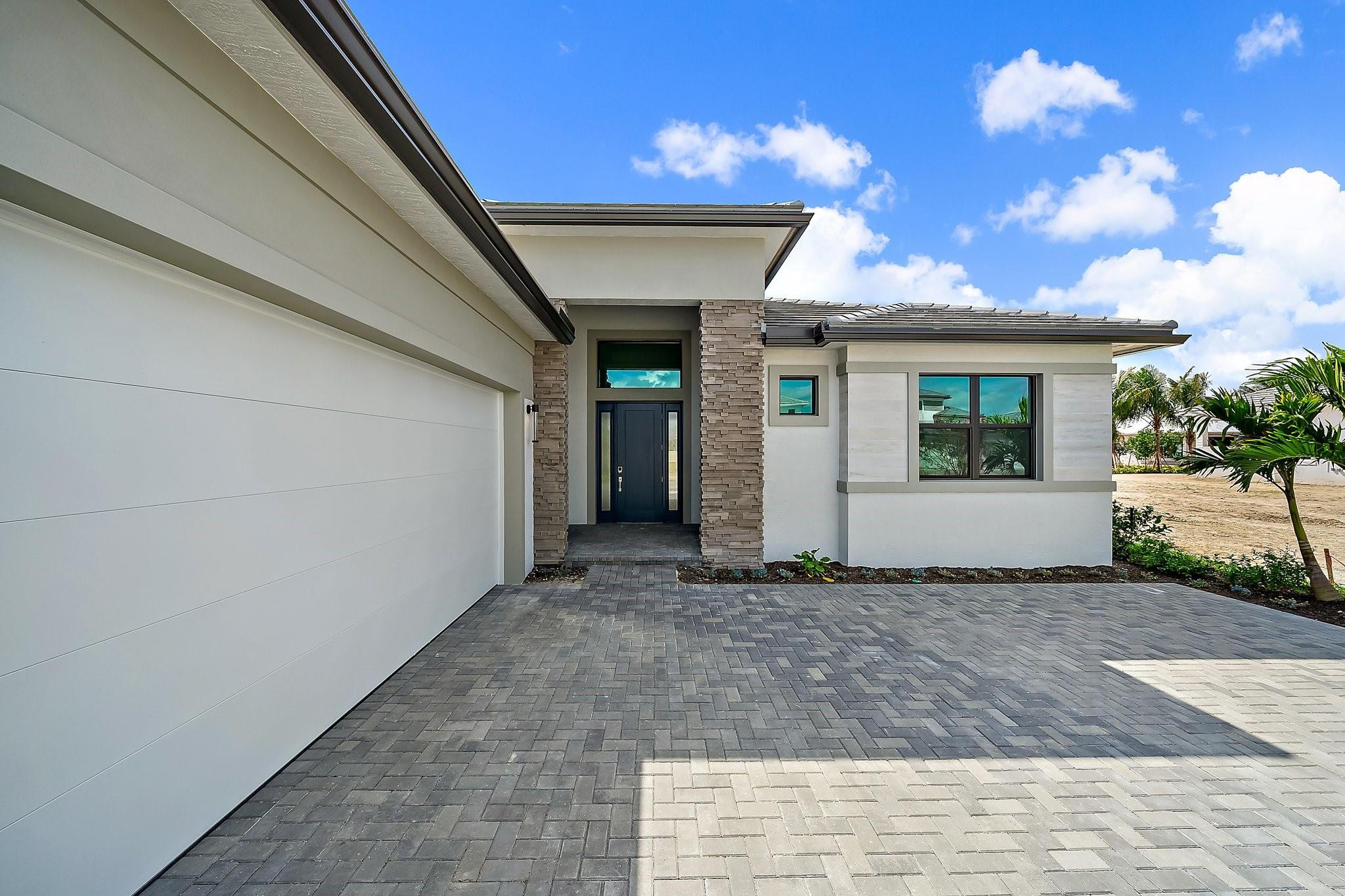 Palm Beach Gardens photo 3