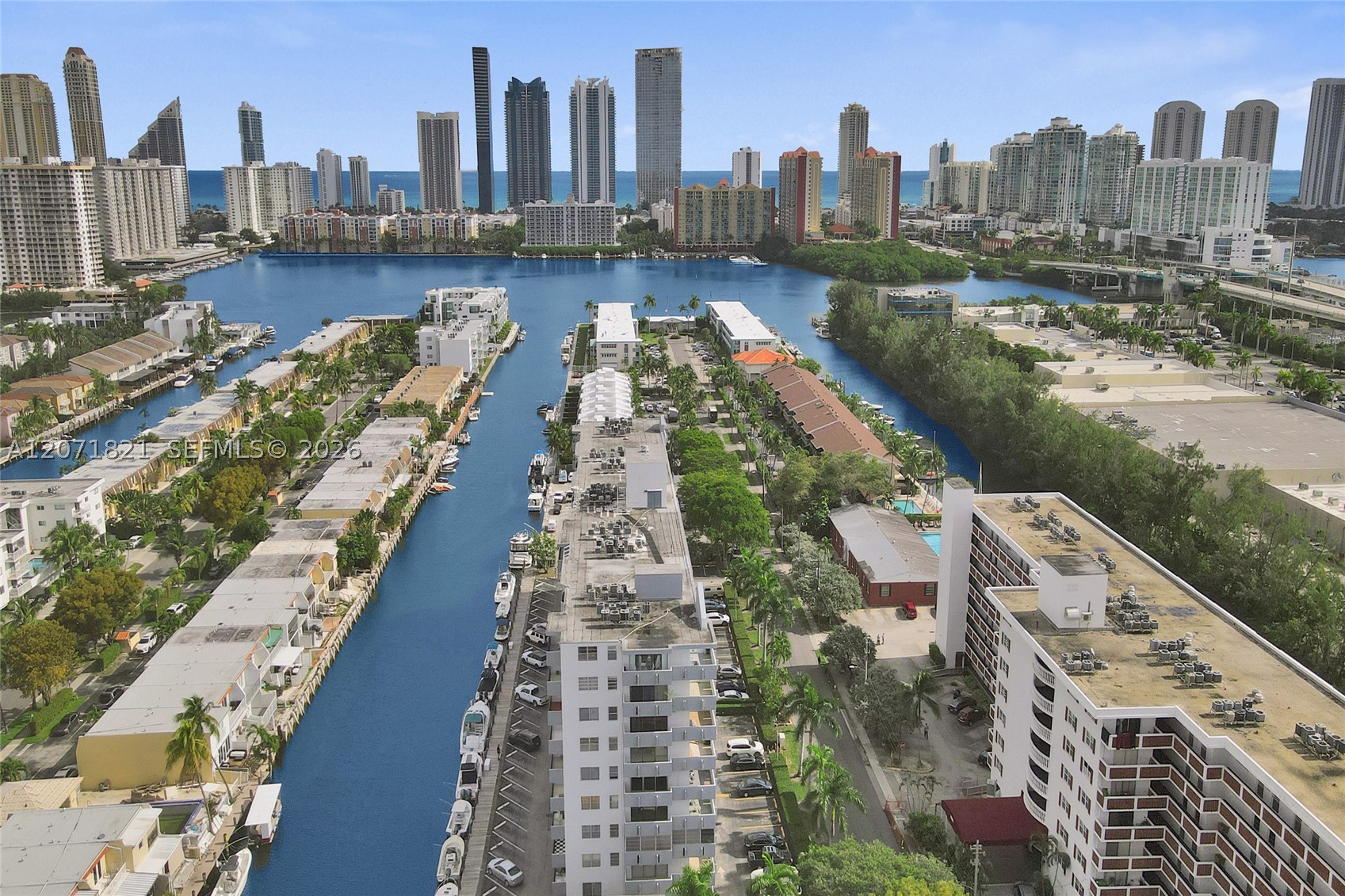 North Miami Beach photo 3