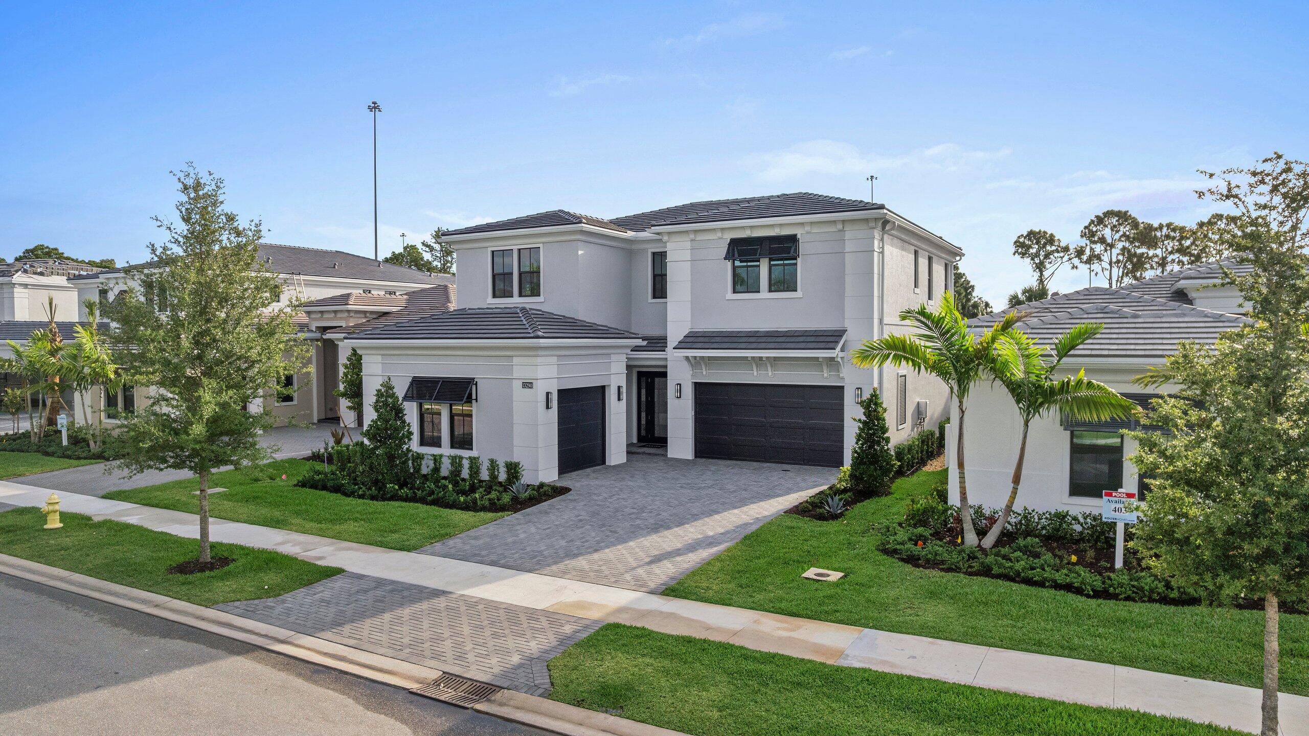 Palm Beach Gardens photo 1