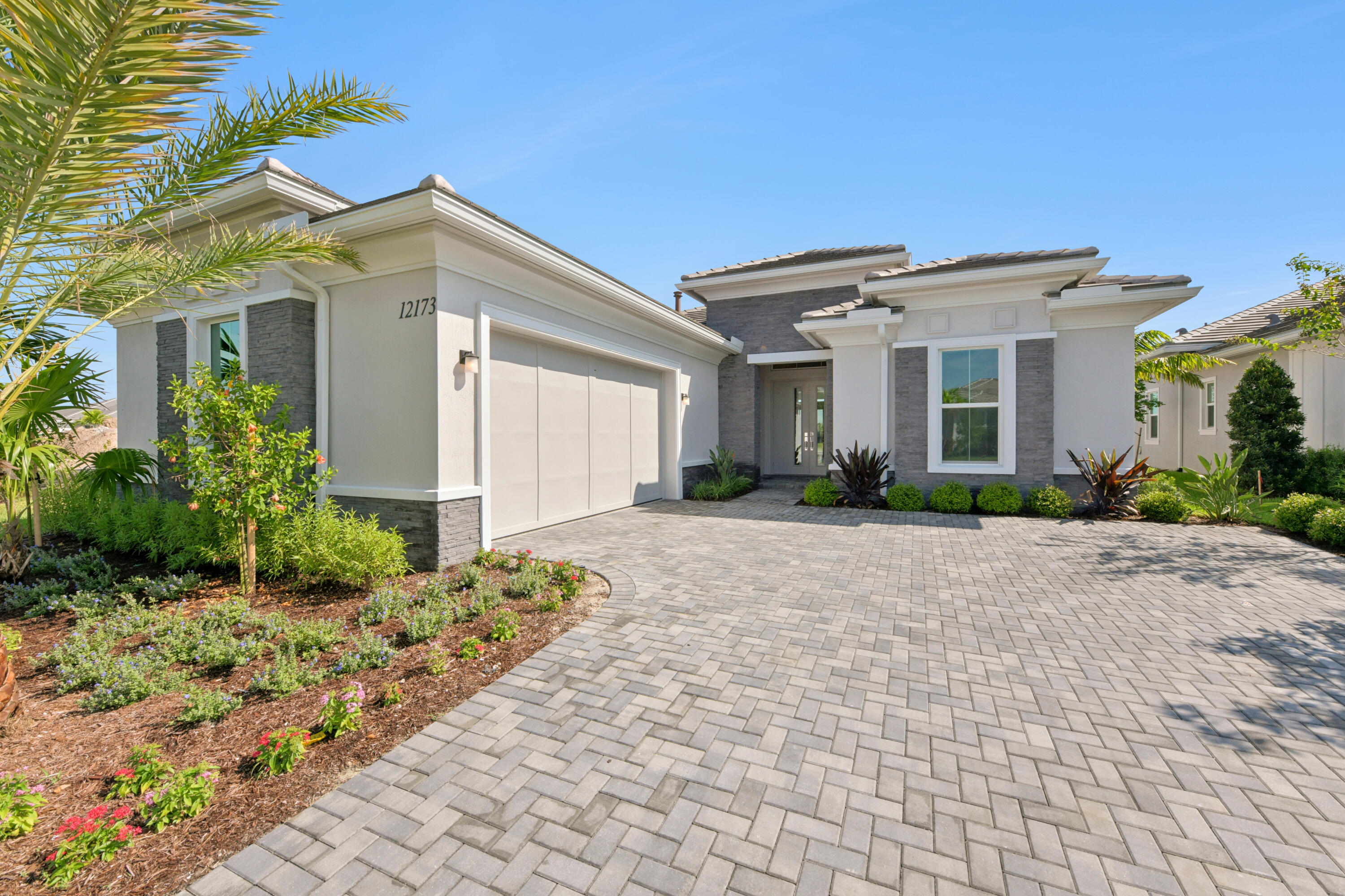 Palm Beach Gardens photo 2