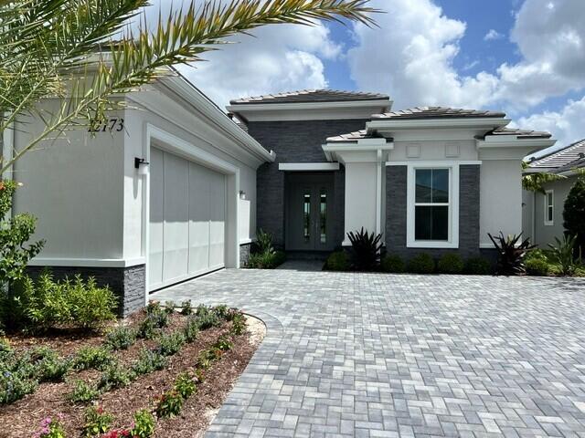 Palm Beach Gardens photo 2