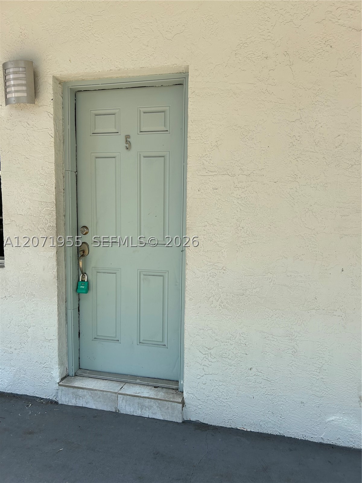 Hollywood photo 1