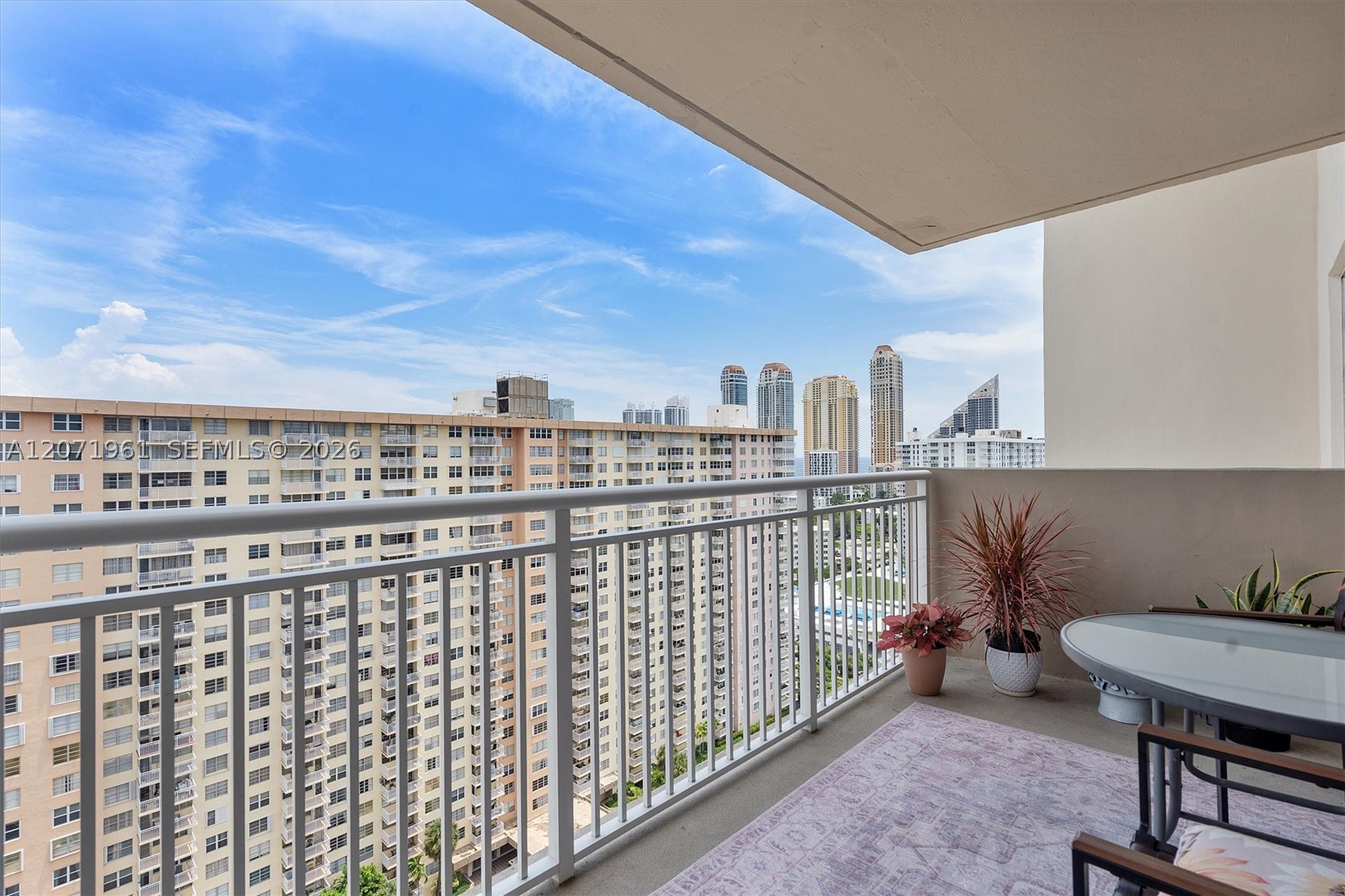 Sunny Isles Beach photo 1