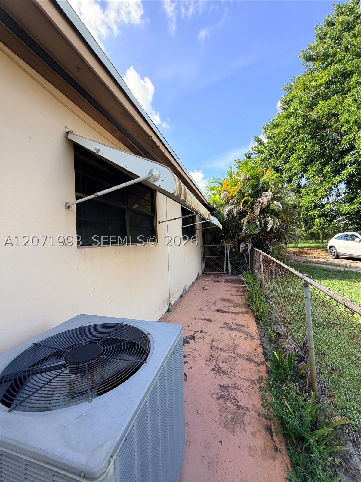 Hialeah photo 4
