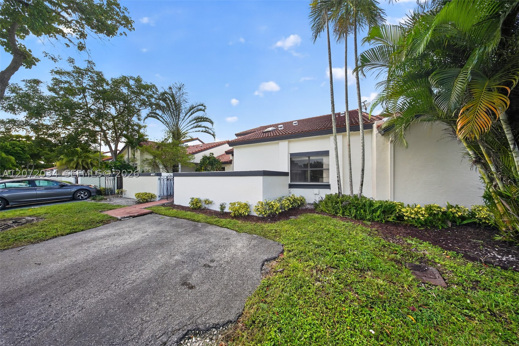 Hialeah photo 3