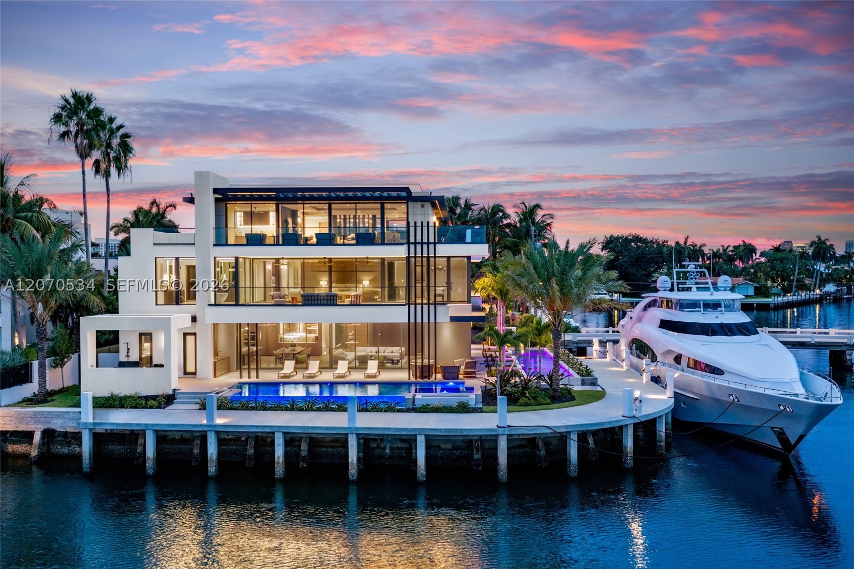 Fort Lauderdale photo 1