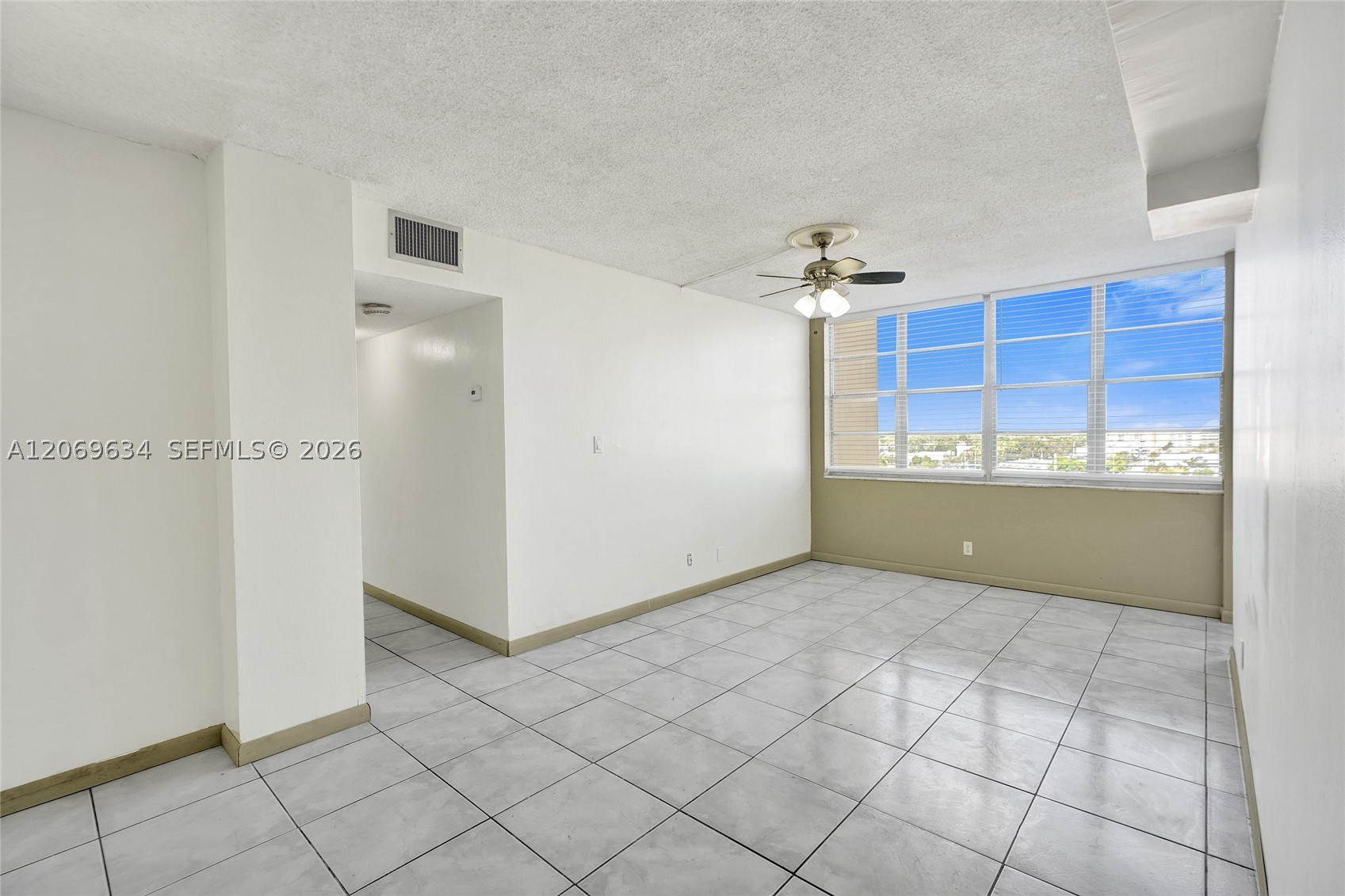 North Miami Beach photo 3