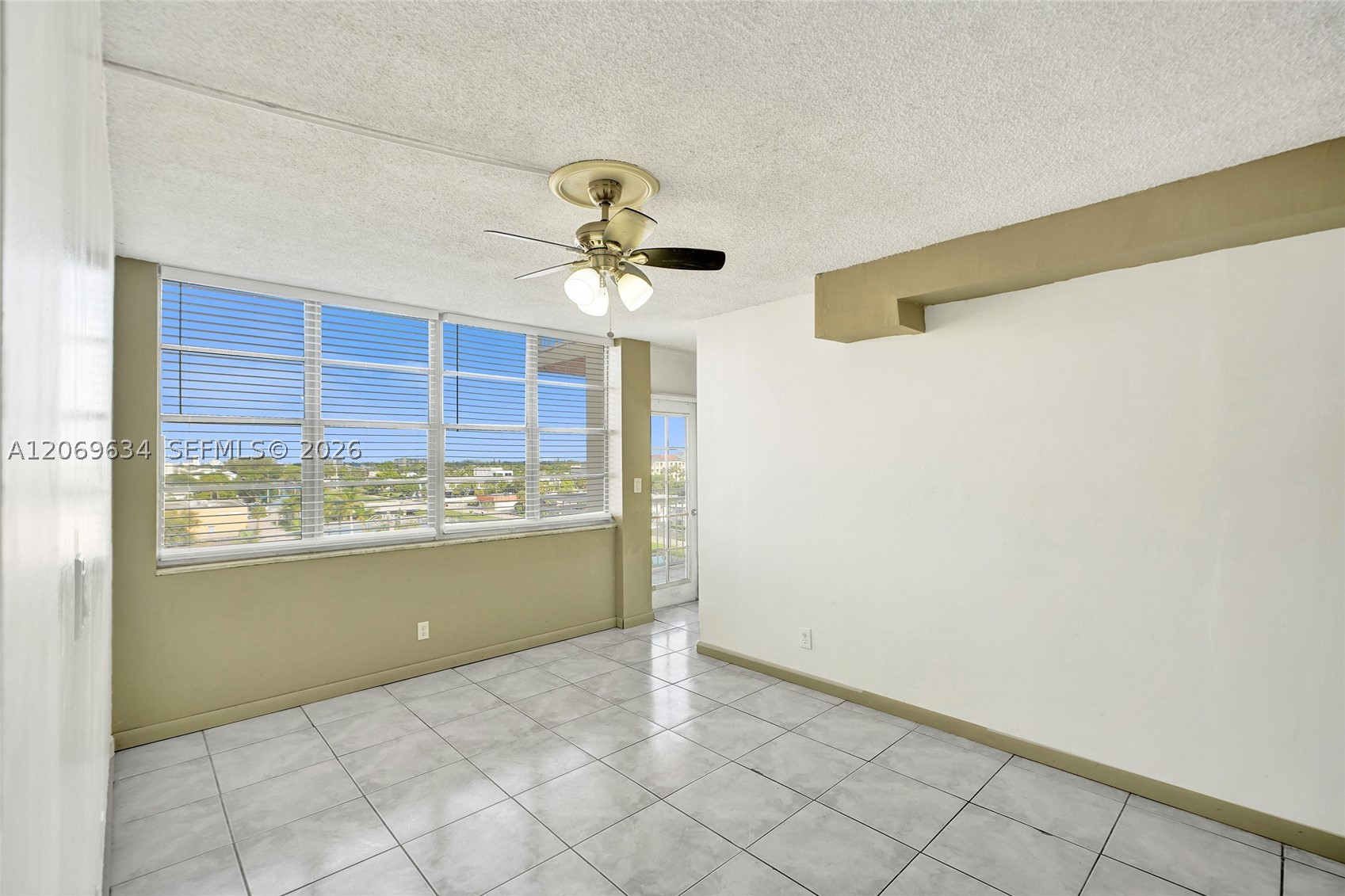 North Miami Beach photo 4
