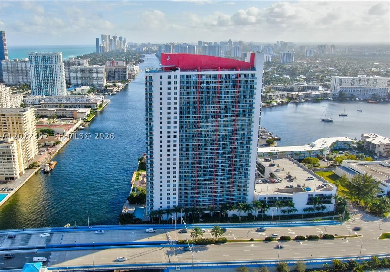 Hallandale Beach photo 2