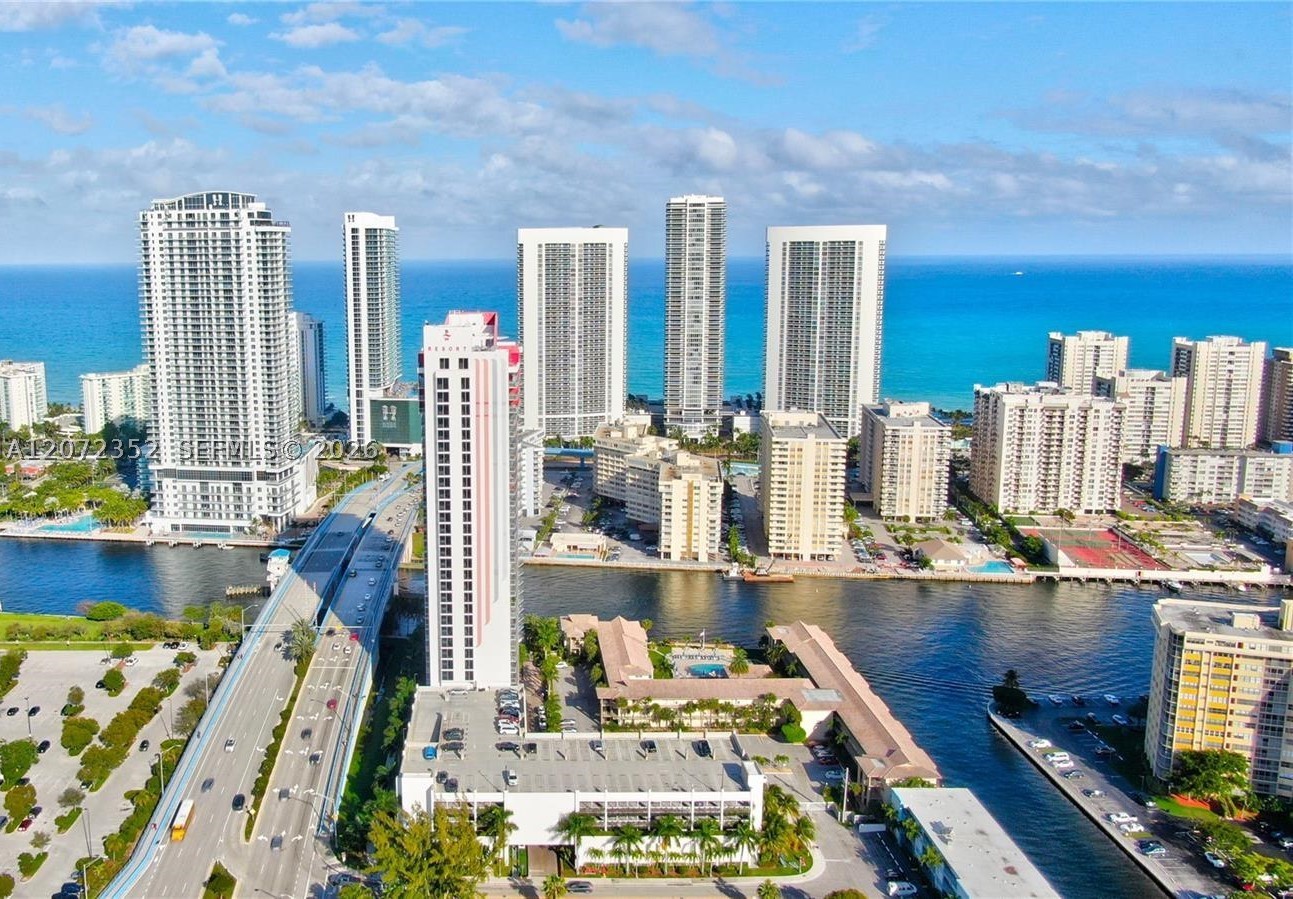 Hallandale Beach photo 4