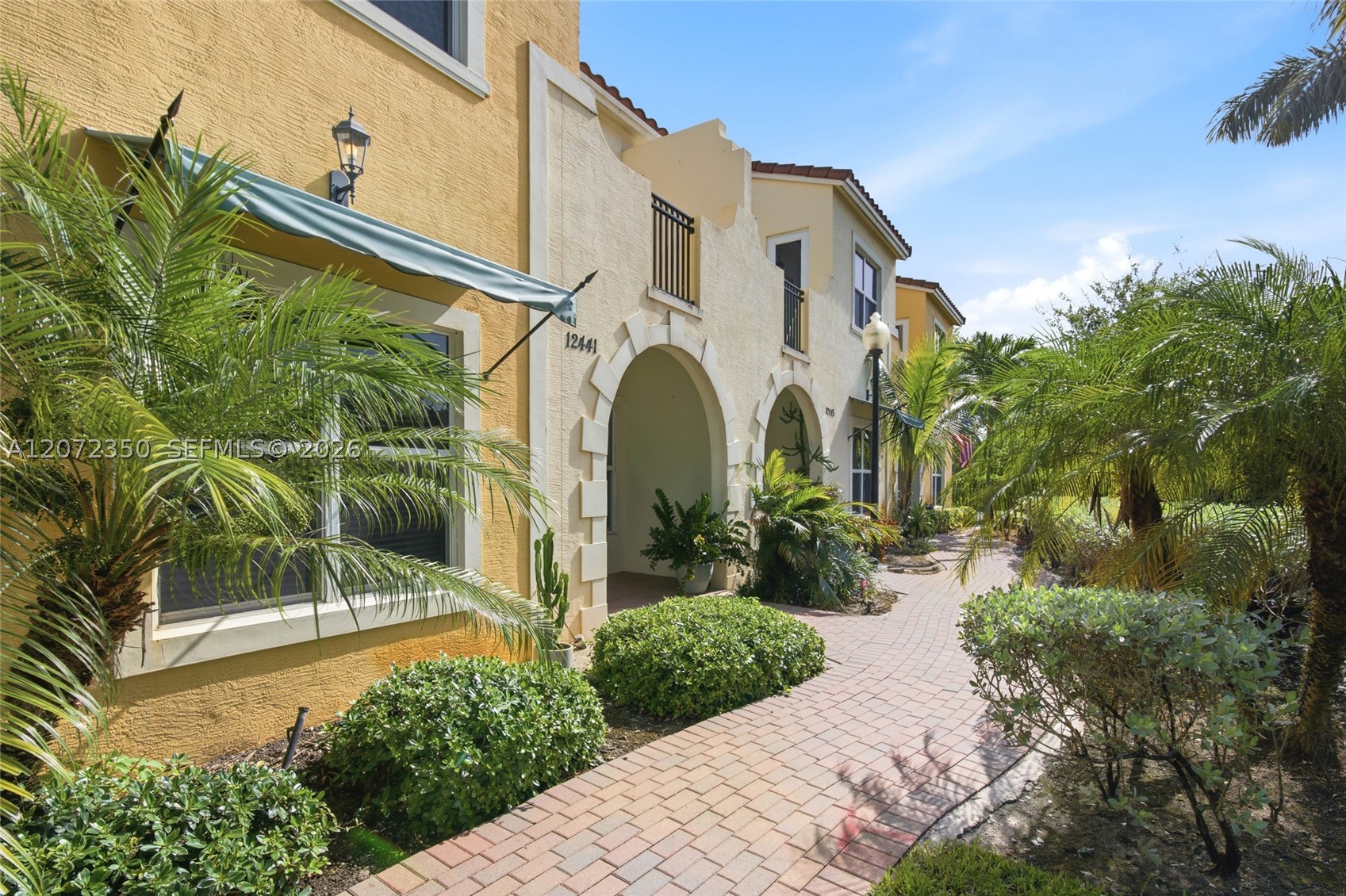 Pembroke Pines photo 3