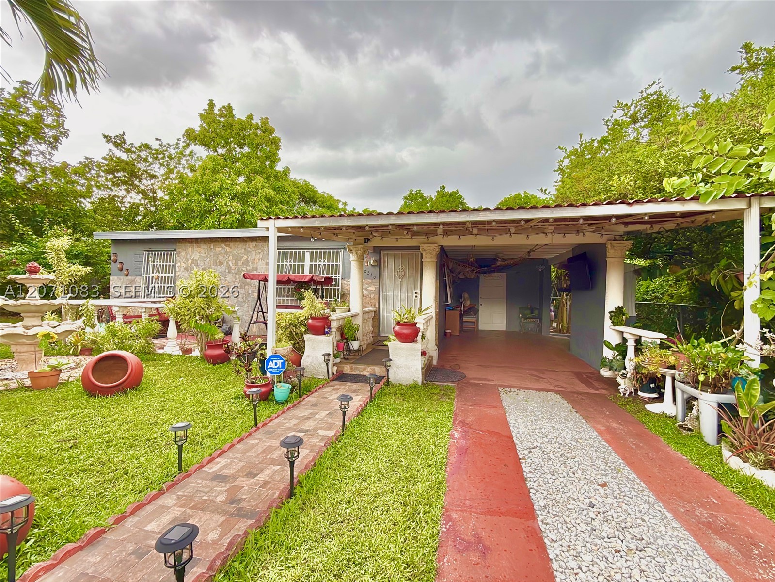 North Miami photo 2