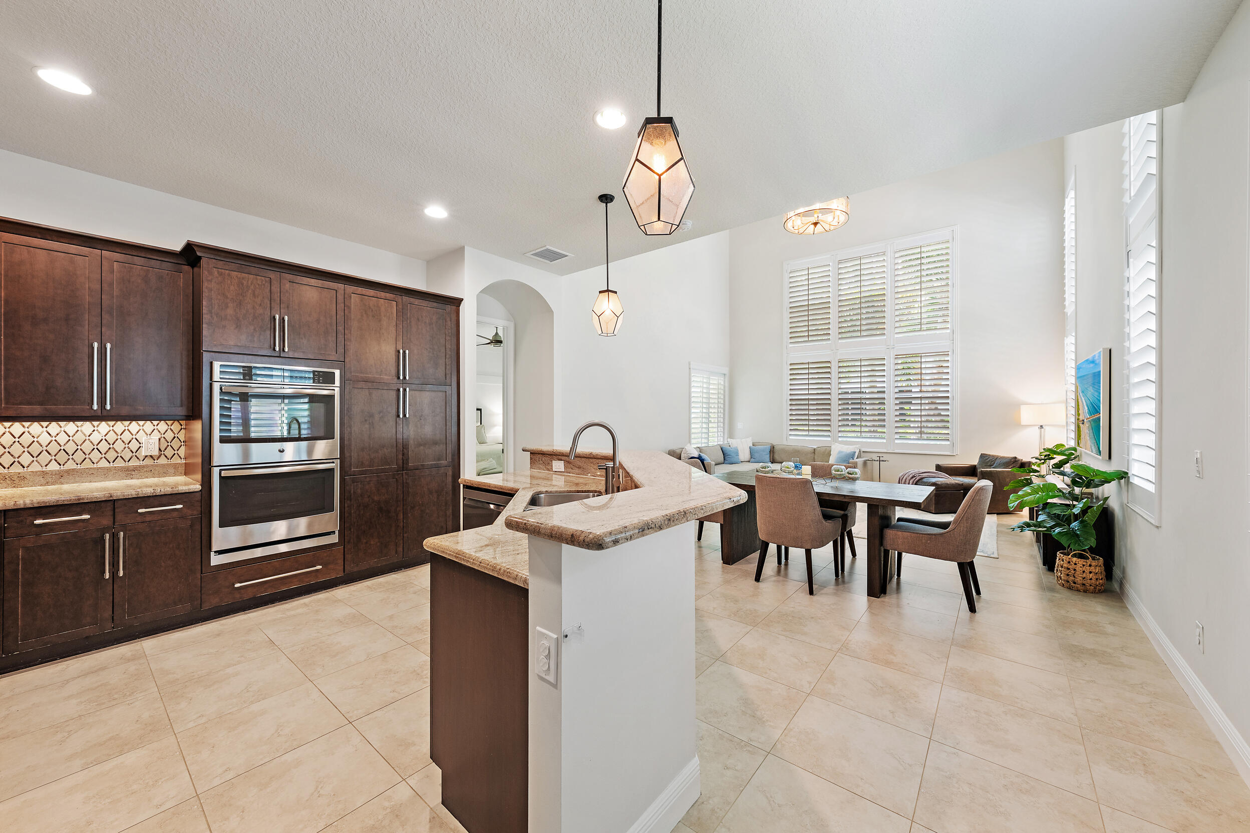 Palm Beach Gardens photo 3