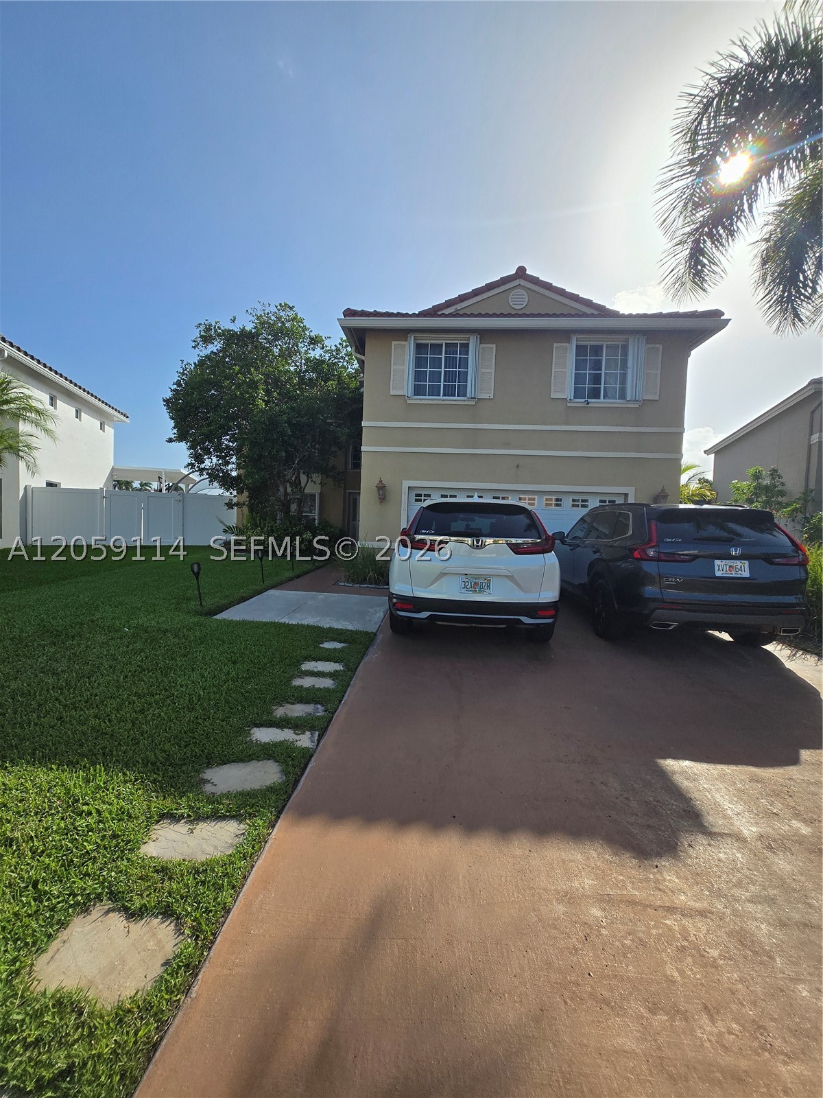 Pembroke Pines photo 2