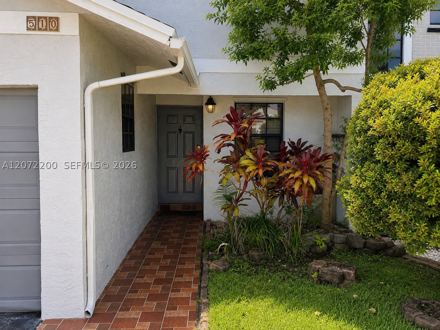 Pembroke Pines photo 3