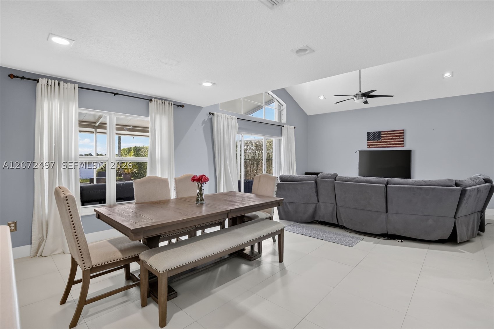 Pembroke Pines photo 4