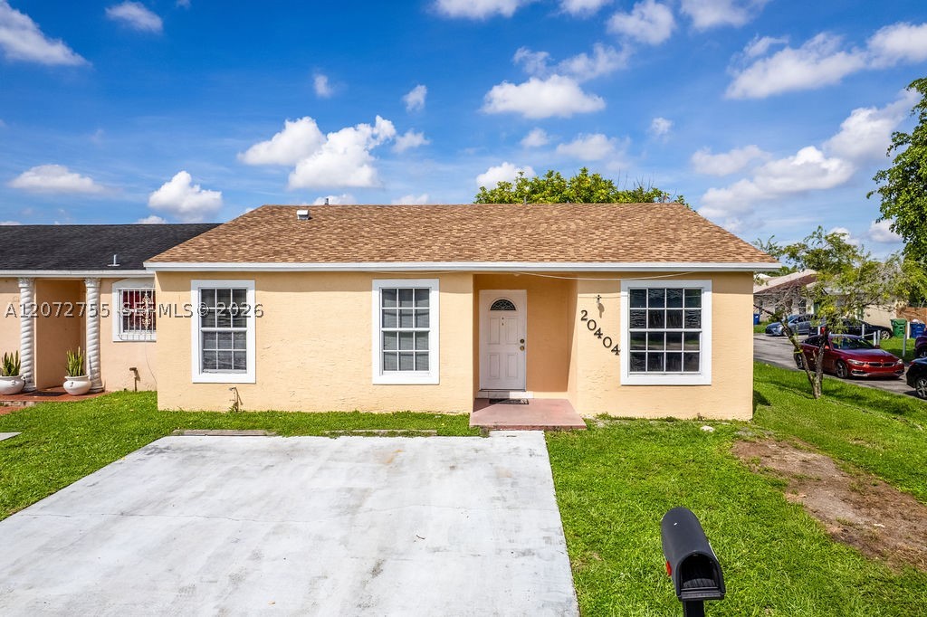 Miami Gardens photo 2