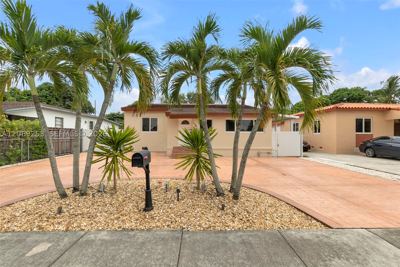 Hialeah photo 1