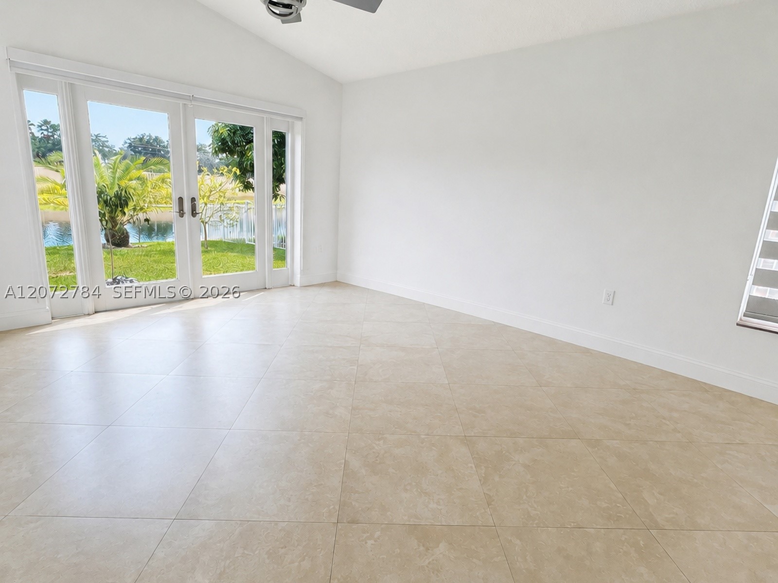 Pembroke Pines photo 4
