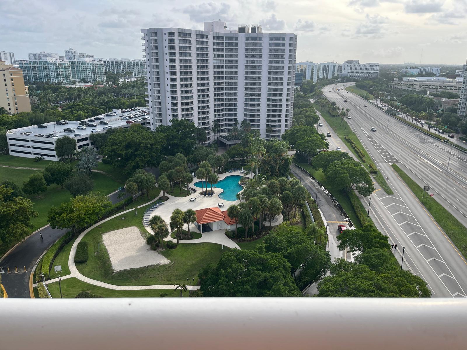 Aventura photo 2