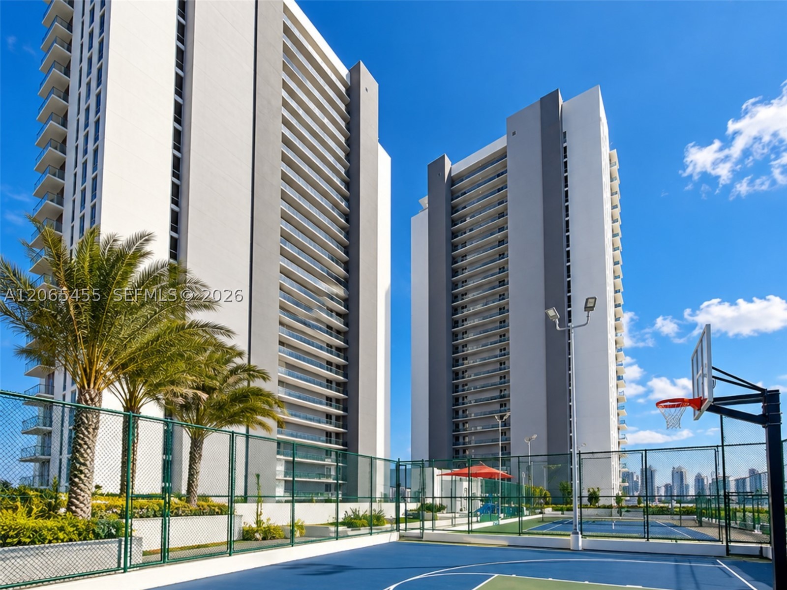 North Miami Beach photo 3