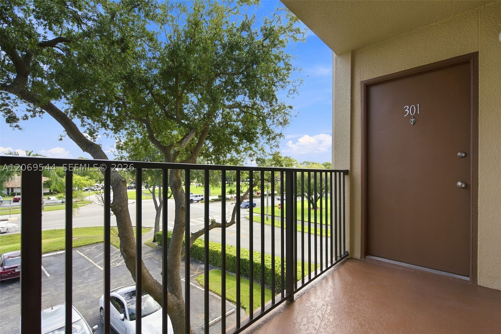 Pembroke Pines photo 3