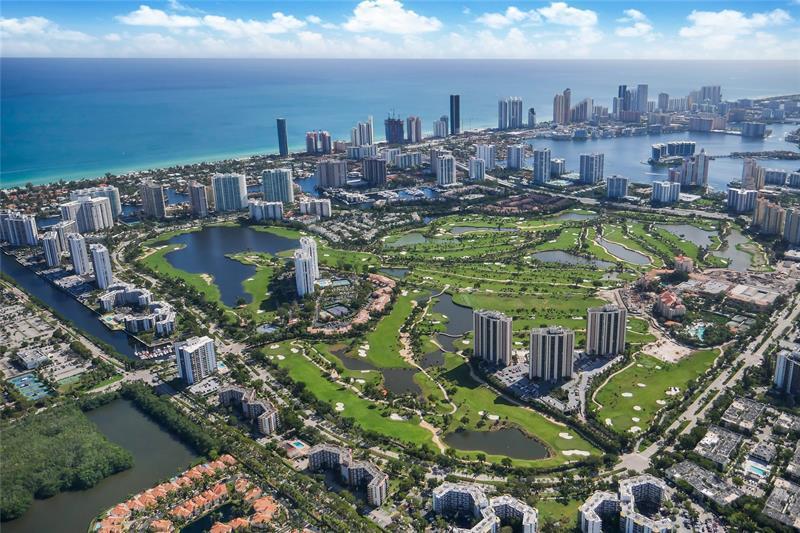 Aventura photo 3
