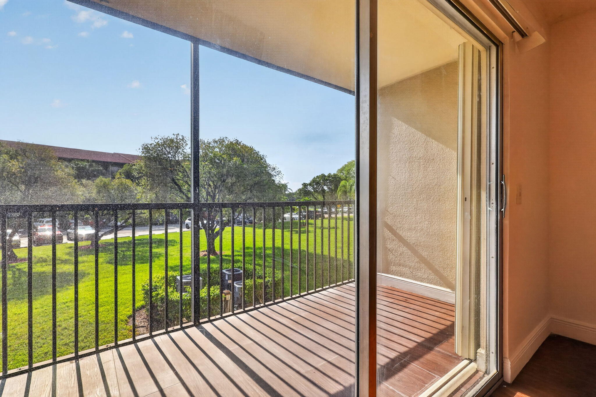 Pembroke Pines photo 2