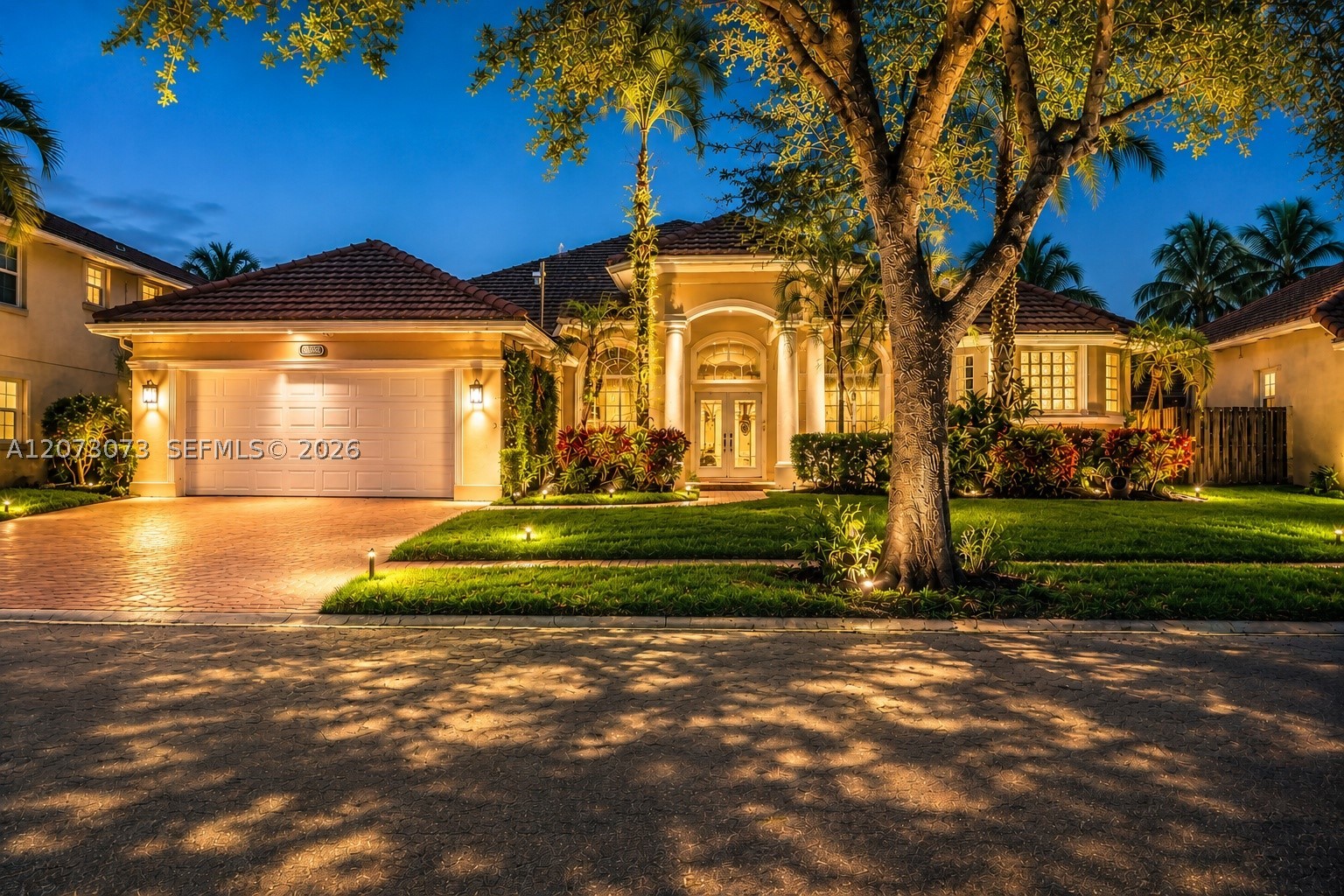 Pembroke Pines photo 1