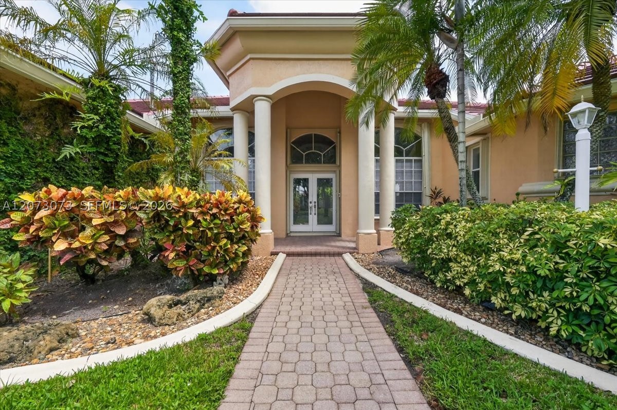 Pembroke Pines photo 5