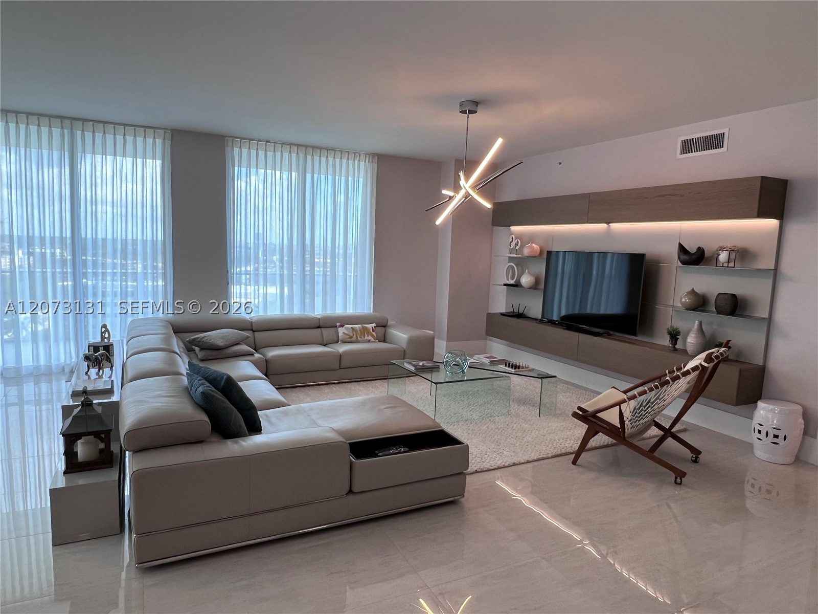 North Miami Beach photo 2