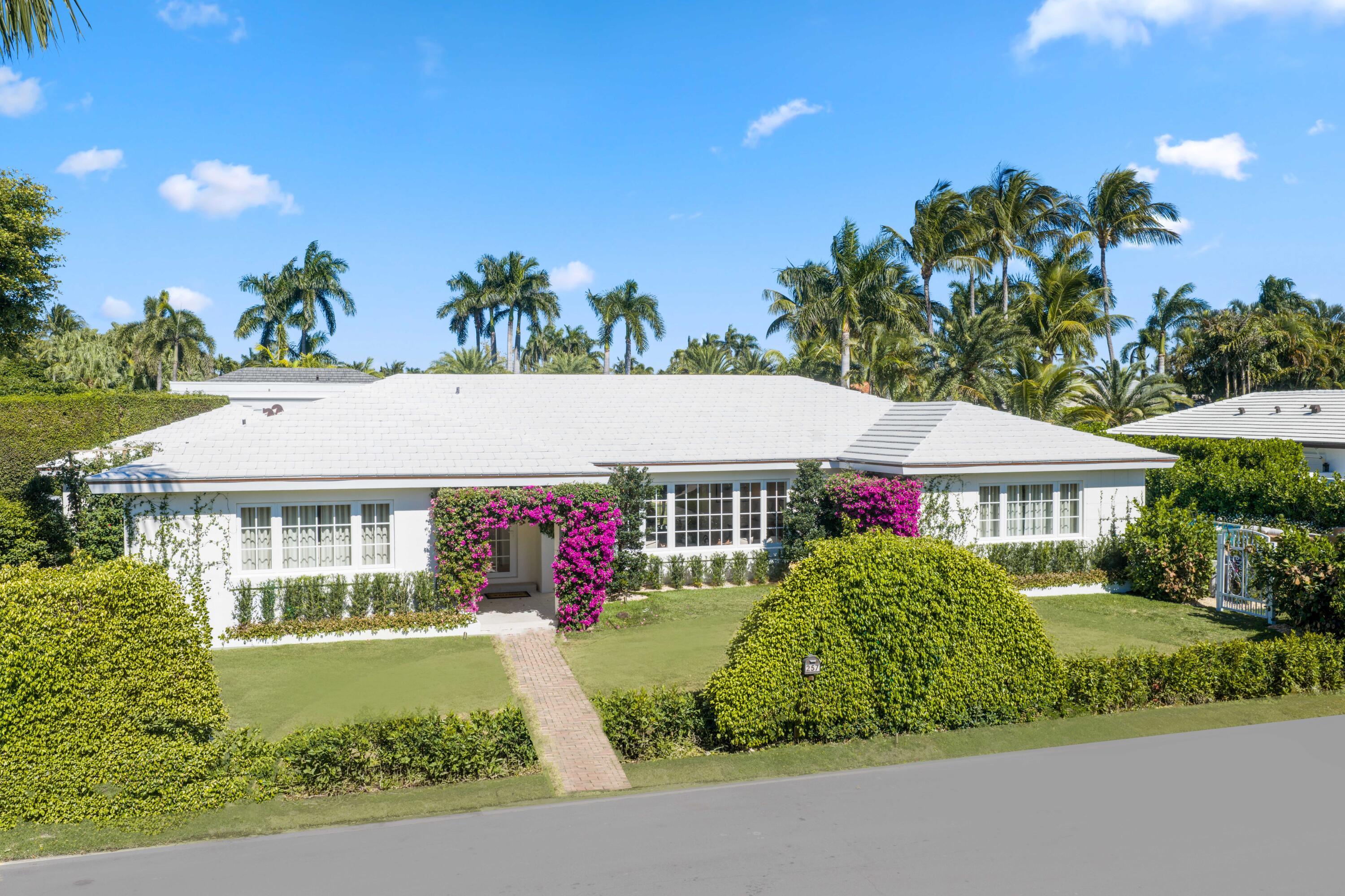 Palm Beach photo 2