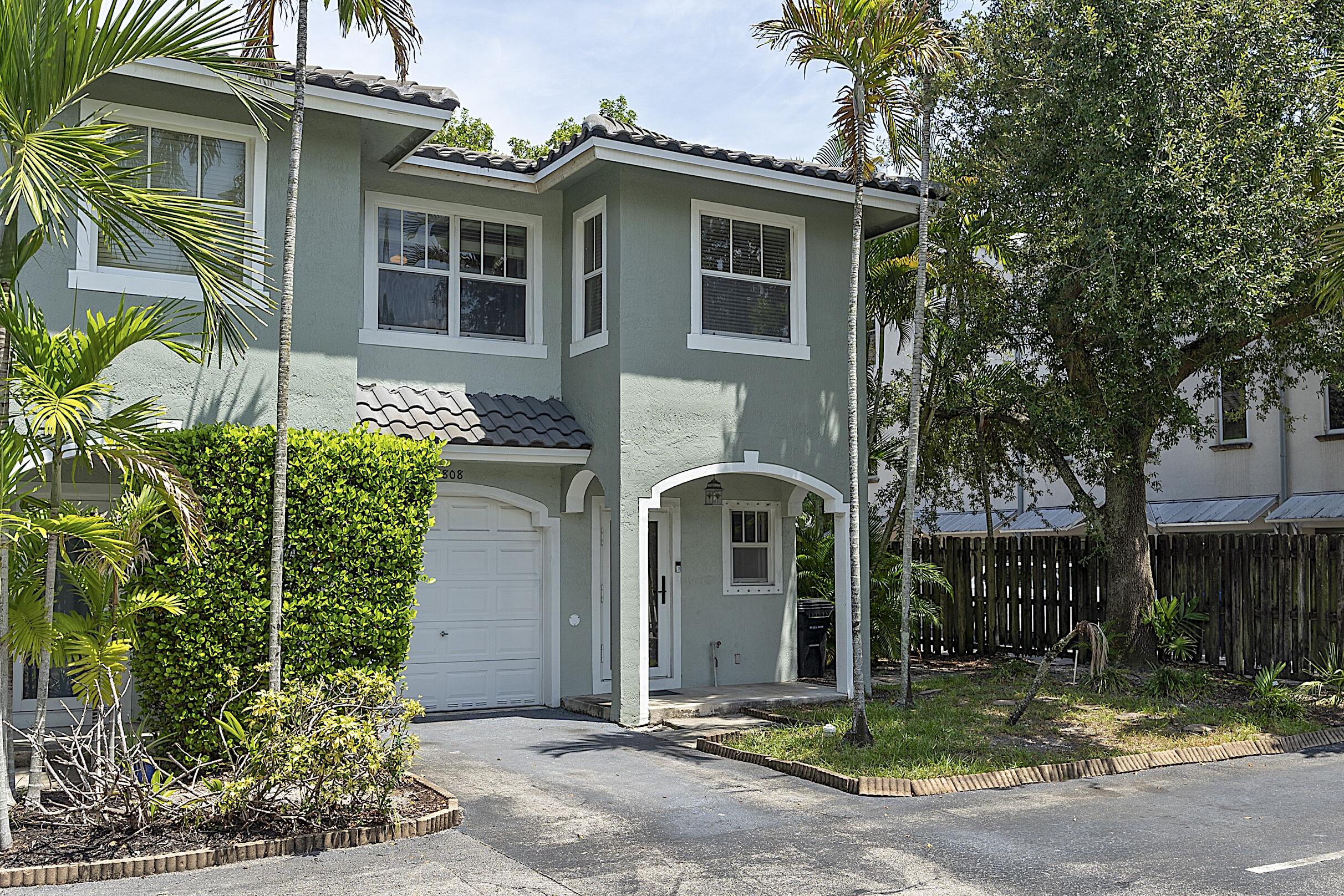 Fort Lauderdale photo 2