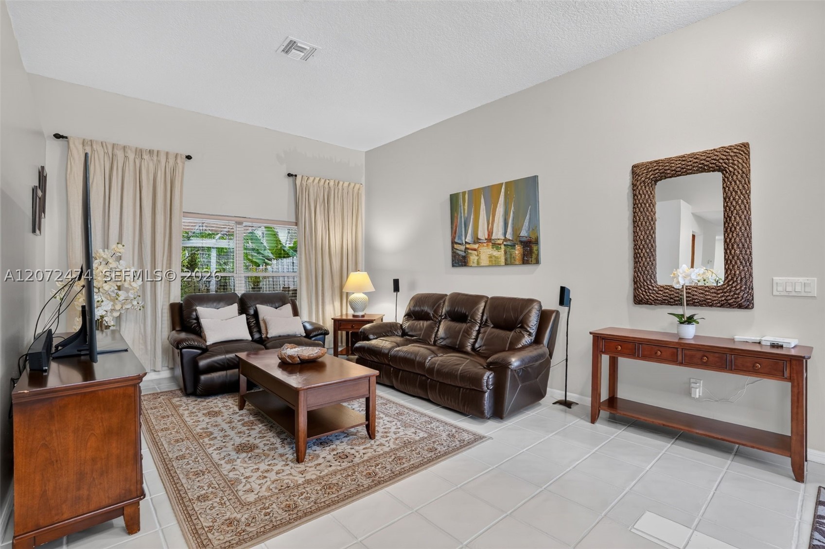 Pembroke Pines photo 5