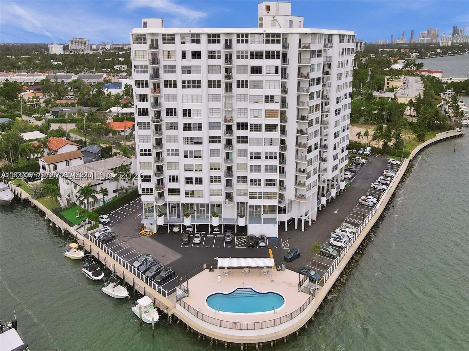 North Miami photo 2