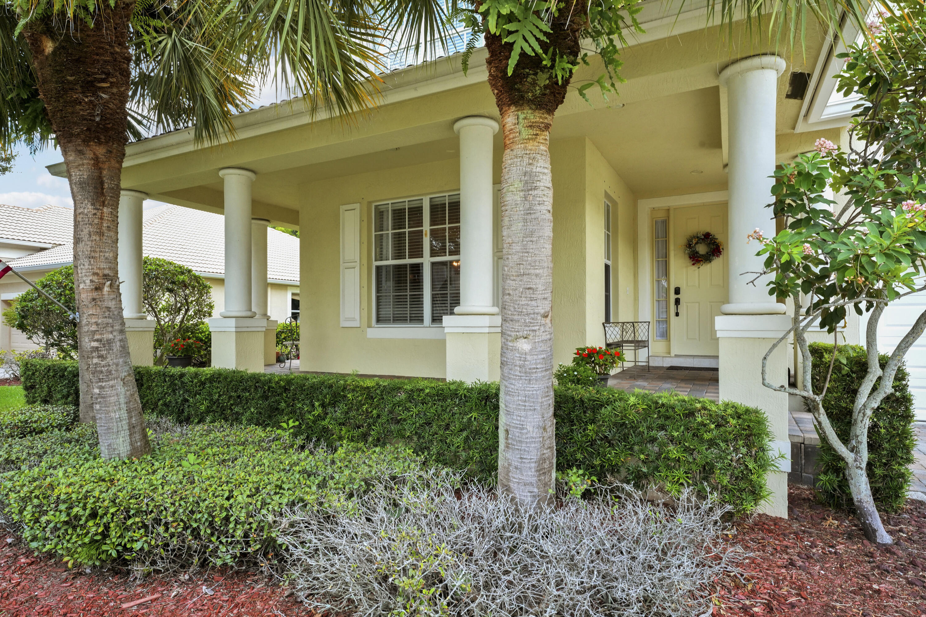 Palm Beach Gardens photo 2