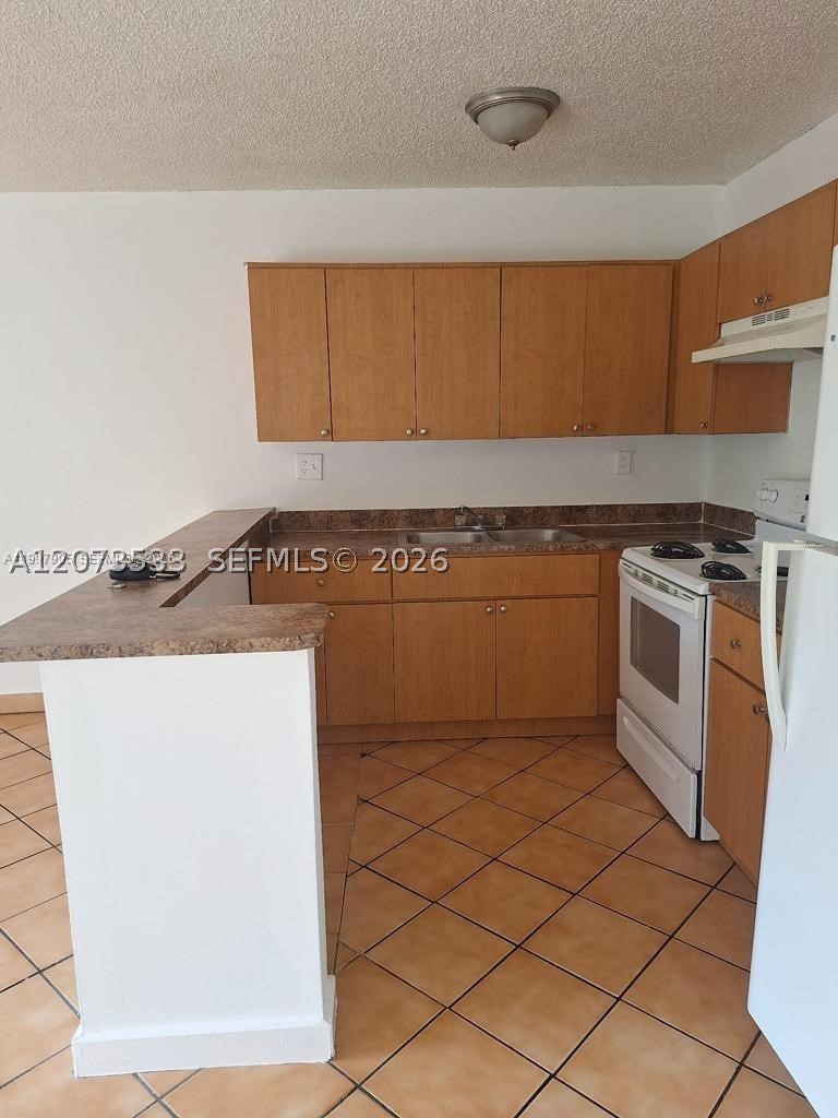 North Miami photo 5