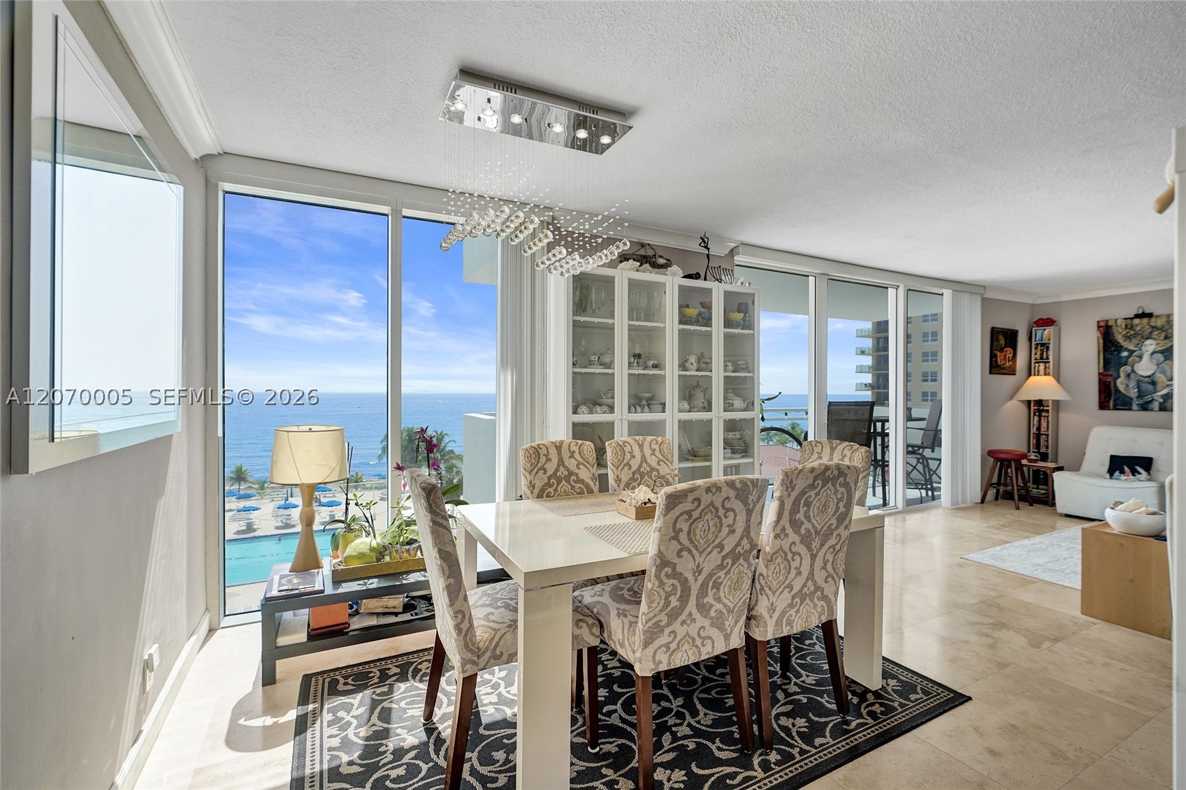 Hallandale Beach photo 2