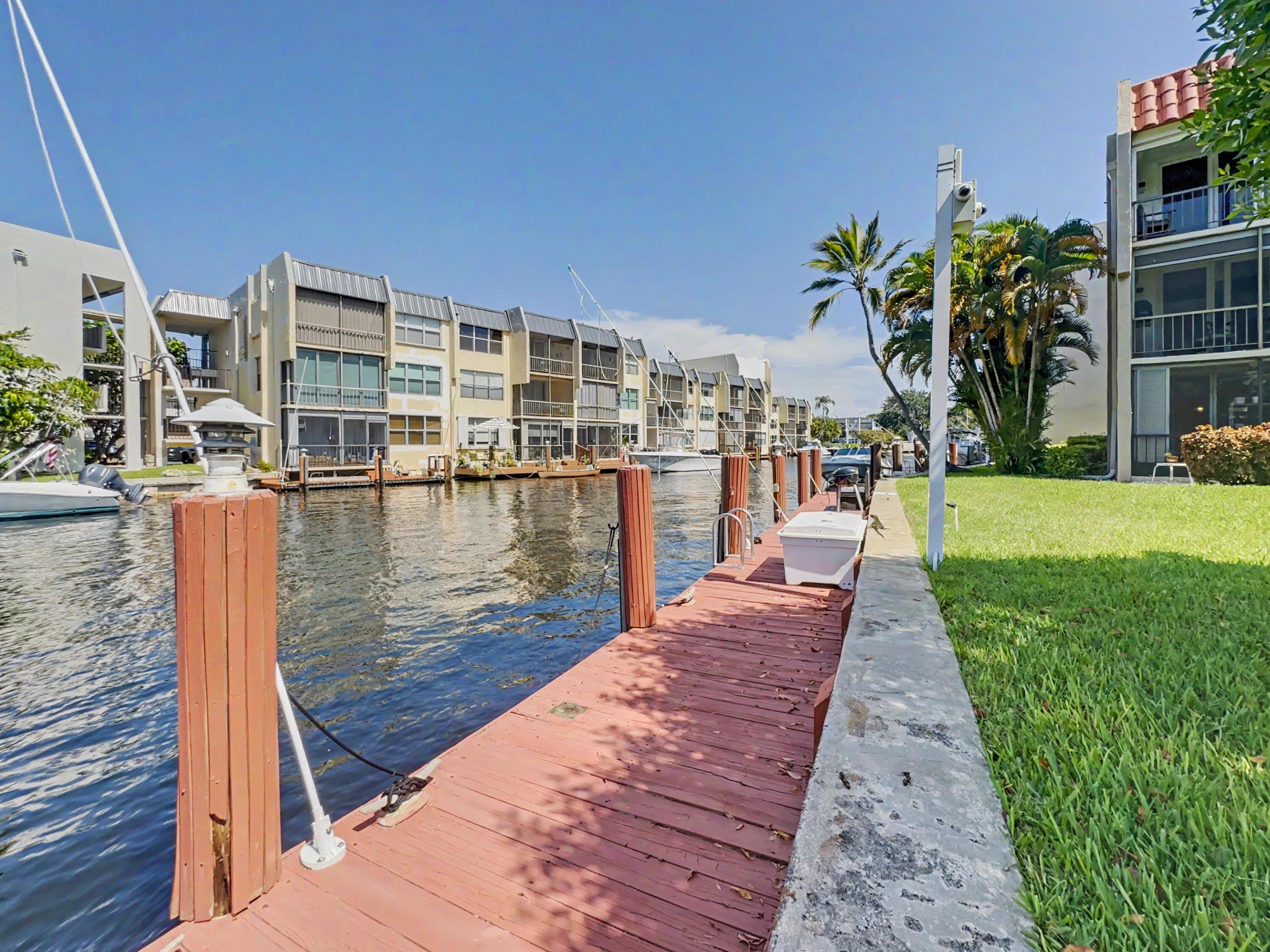 Pompano Beach photo 2