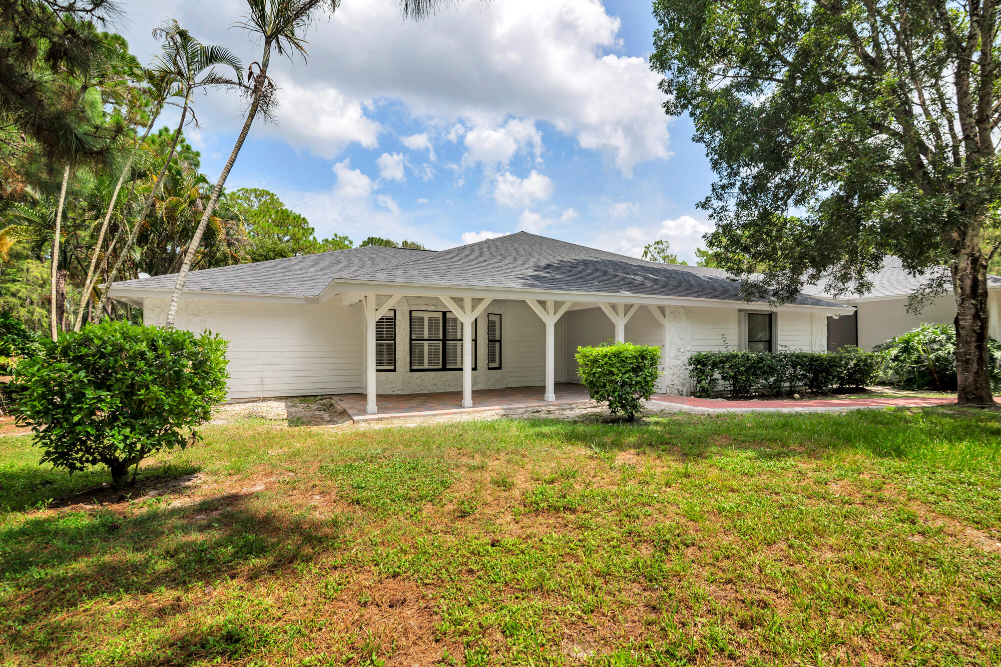 Palm Beach Gardens photo 3