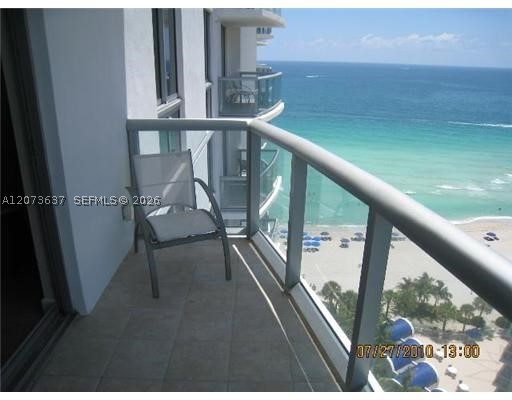 Sunny Isles Beach photo 2