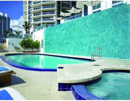 Sunny Isles Beach photo 4