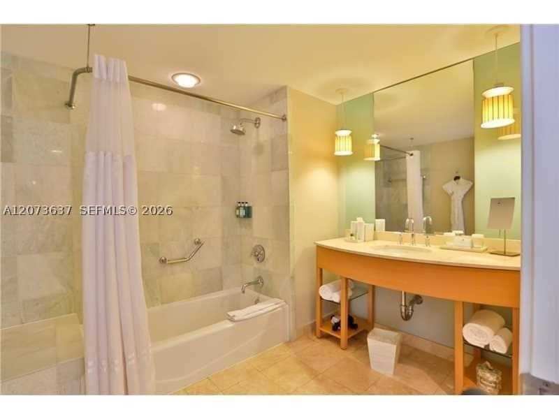 Sunny Isles Beach photo 5