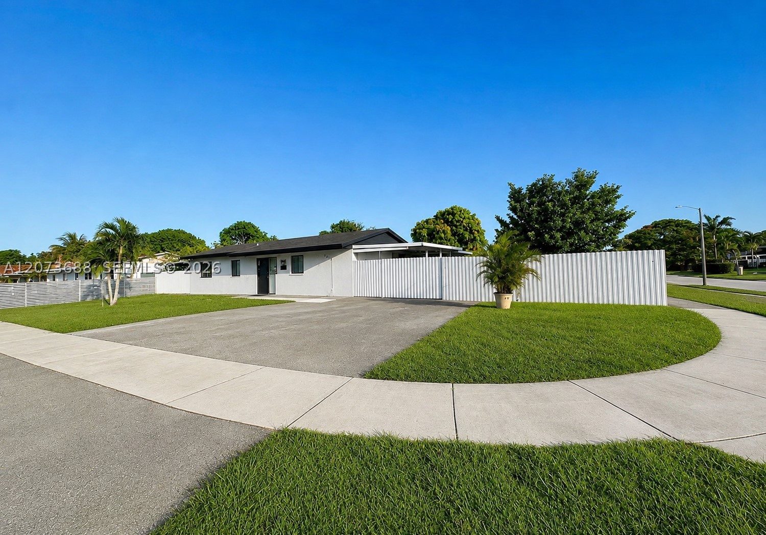 Miami Gardens photo 1