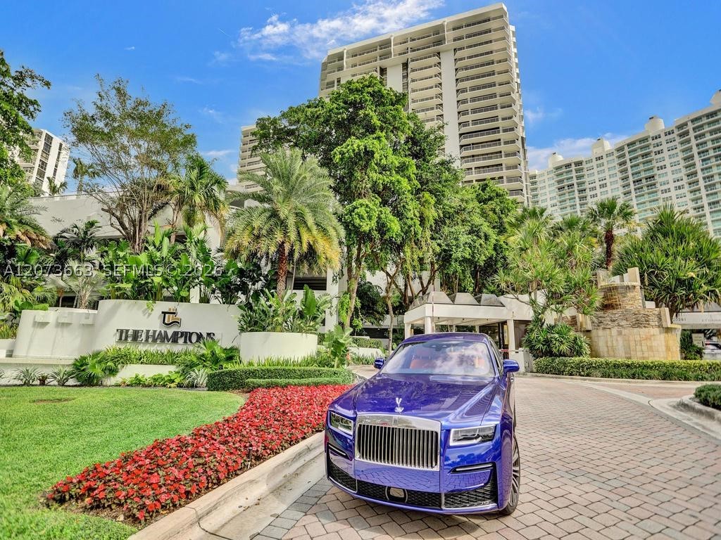 Aventura photo 3