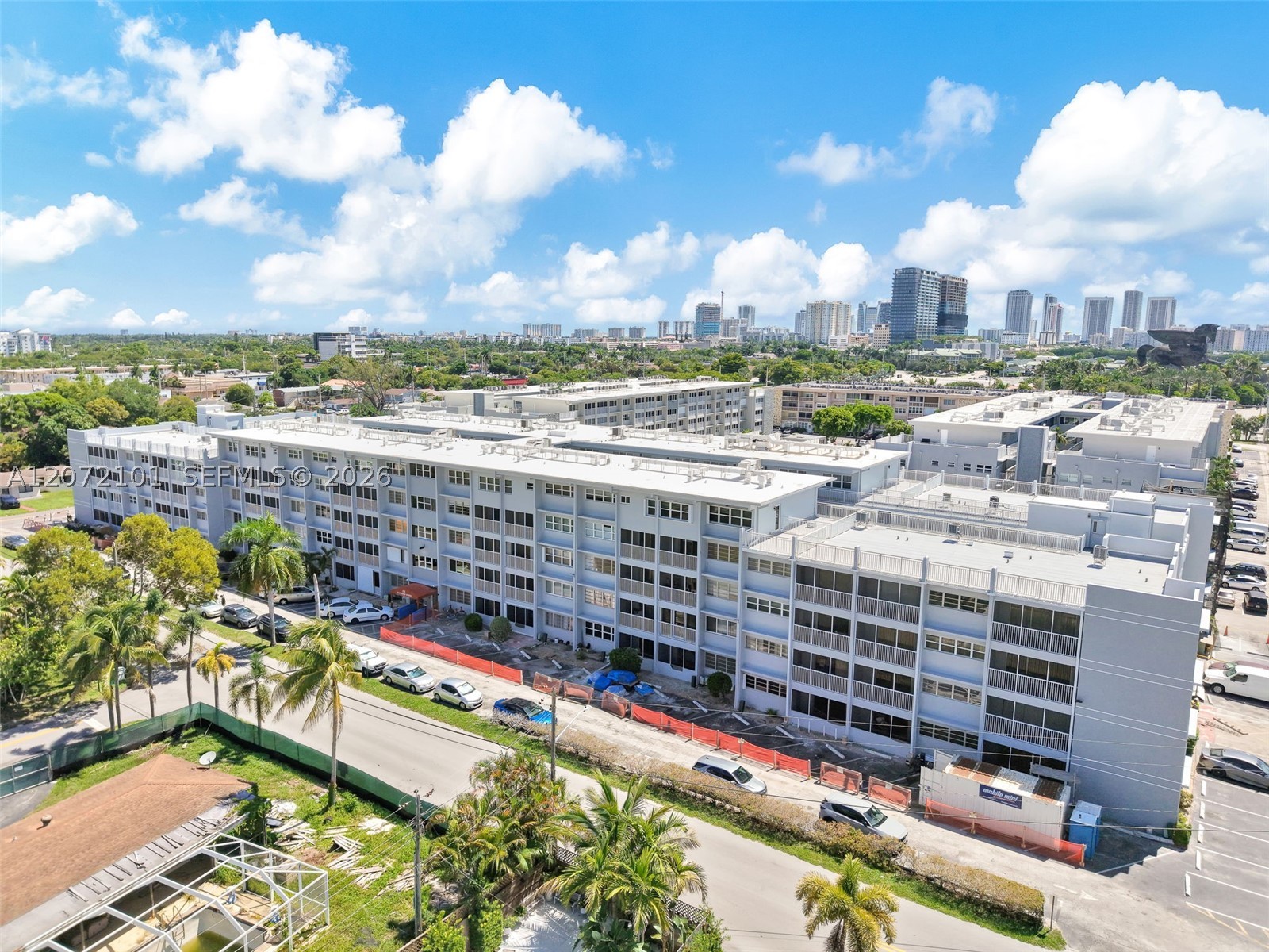Hallandale Beach photo 1